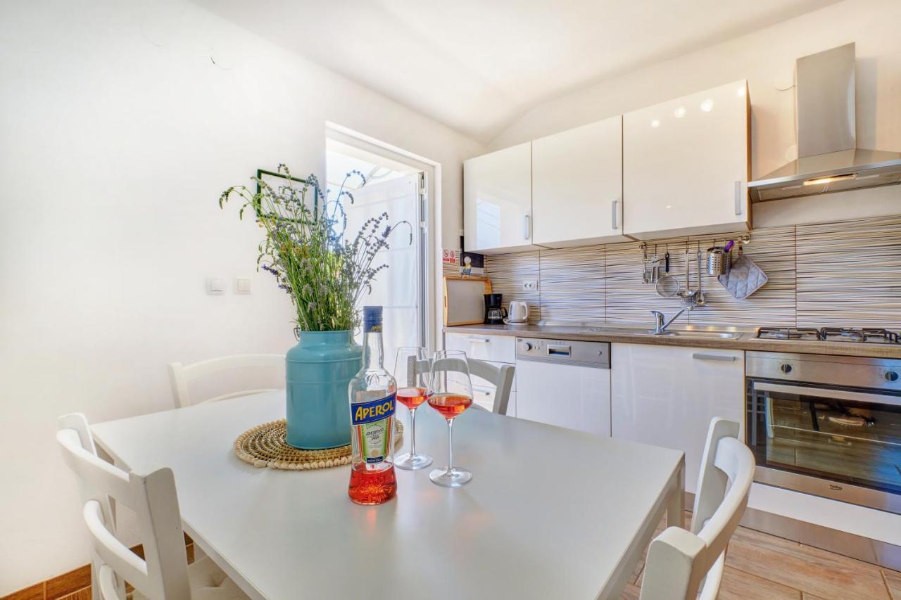 Apartment Tena Вели-Лошинь Экстерьер фото