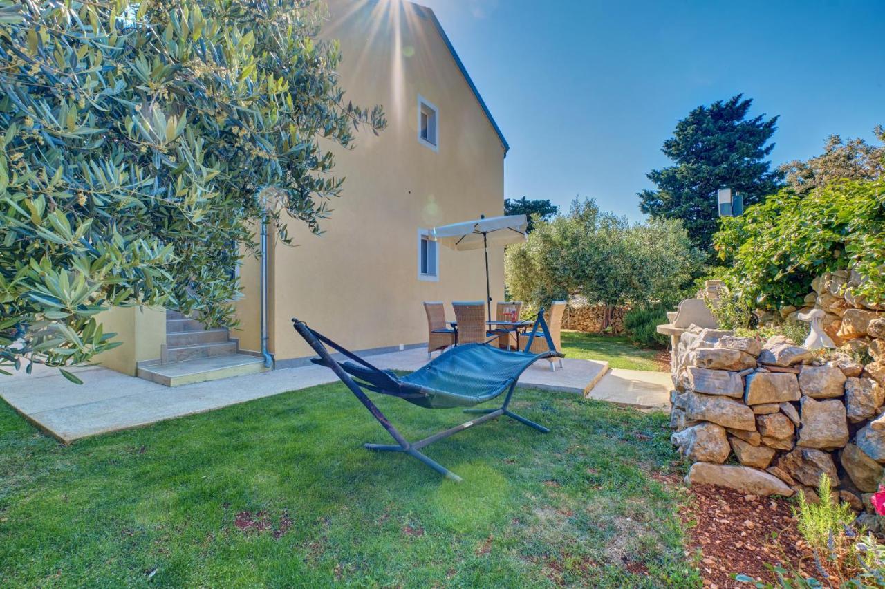Apartment Tena Вели-Лошинь Экстерьер фото