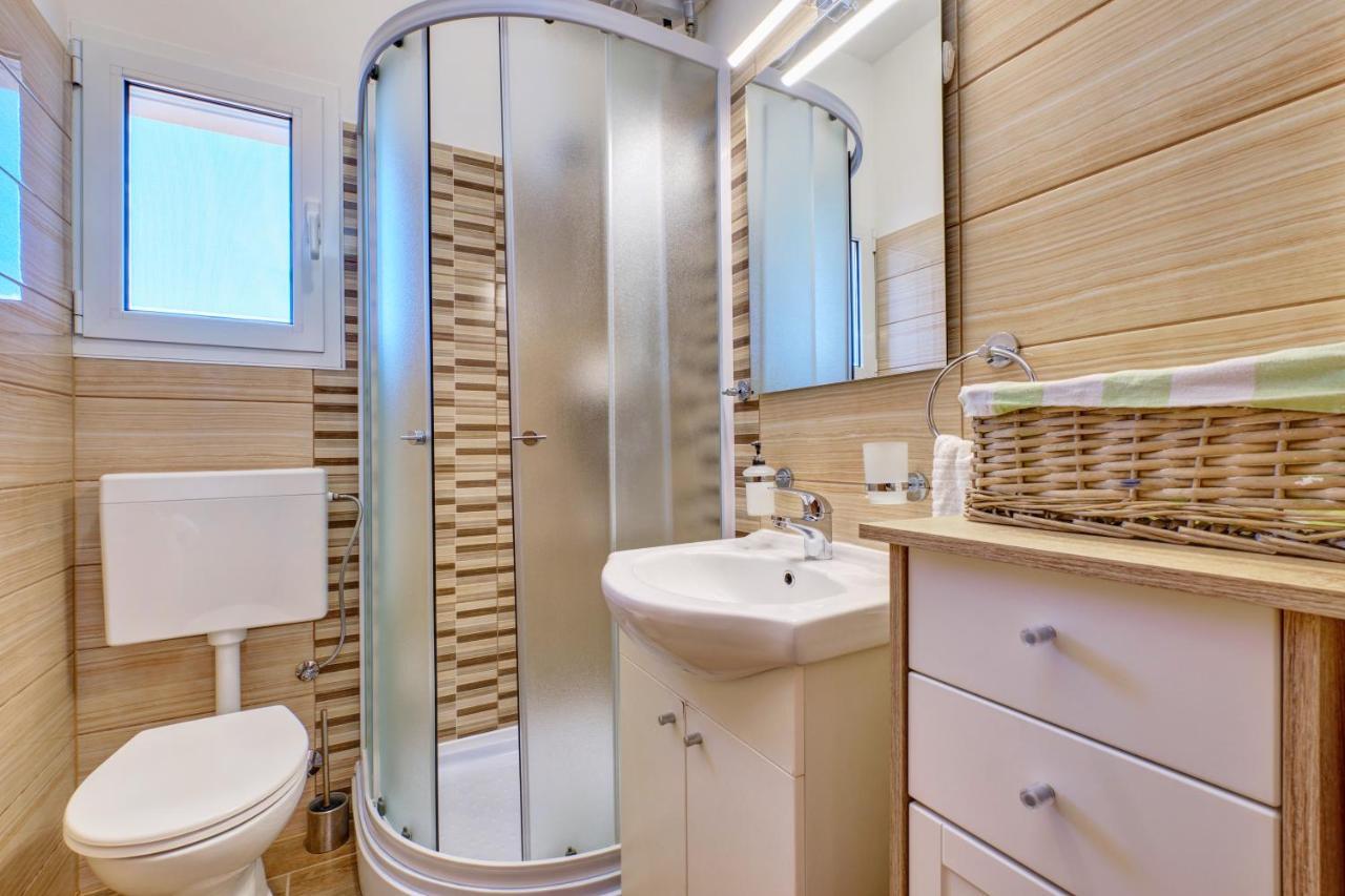Apartment Tena Вели-Лошинь Экстерьер фото