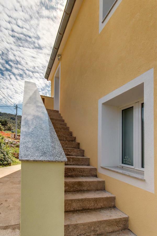 Apartment Tena Вели-Лошинь Экстерьер фото